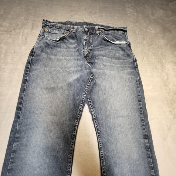 Levis 559 Jeans Mens 33x30 Blue Relaxed Straight Stretch Denim Medium Wash - Picture 2 of 10